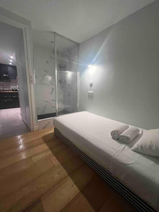 Ferienwohnung Paris Le Marais Duplex Exterior foto